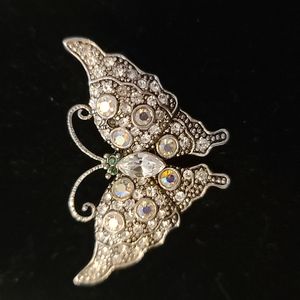 Beautiful Silver Rhinestone Butterfly Brooch